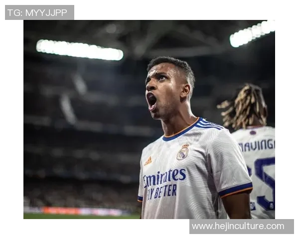 2025年全球足球球星前十排名揭晓 谁将成为足坛的绝对王者