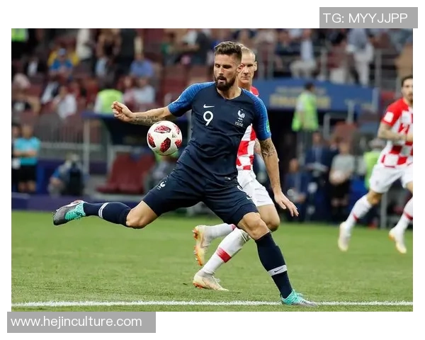 世界足球历史最强八号球星排行榜揭晓 谁才是中场王者