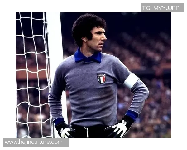 全球足球历史百大球星盘点，回顾足坛传奇人物的辉煌与成就