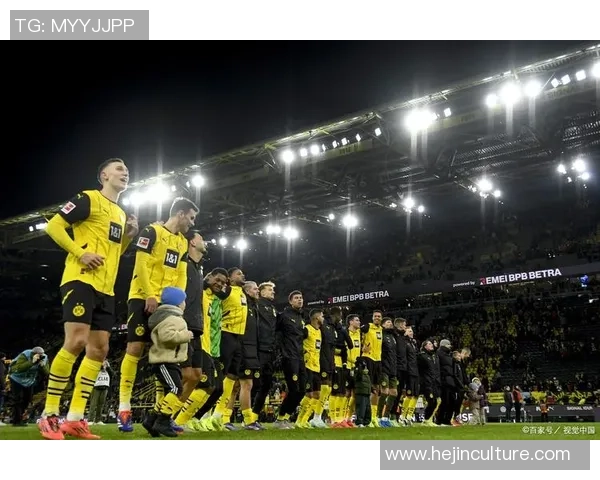 最帅最具力量的足球球星全方位解析他如何征服绿茵场与球迷心扉