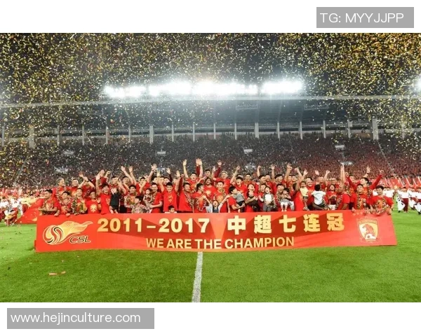 聚焦世界著名足球球星成长历程与辉煌成就全面解读